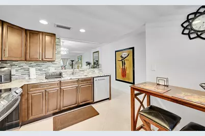 2804 Victoria Way #C3, Pompano Beach, FL 33066 - Photo 8