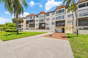7100 NW 17th St, Plantation, FL 33313 - Photo 1