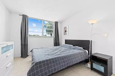 7100 NW 17th Street #218, Plantation, FL 33313 - Photo 8