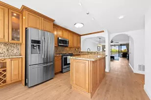 1100 SE 5th Ct, Pompano Beach, FL 33060 - Photo 2