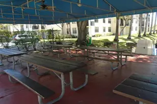 6195 Rock Island Rd, Tamarac, FL 33319 - Photo 20