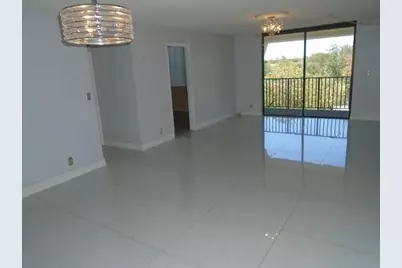 6195 Rock Island Road #402, Tamarac, FL 33319 - Photo 4