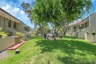 6017 Bayview Dr, Fort Lauderdale, FL 33308 - Photo 28