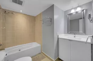 6017 Bayview Dr, Fort Lauderdale, FL 33308 - Photo 18