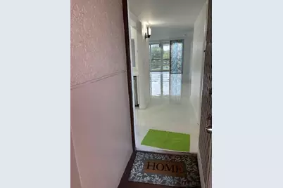 1811 Sabal Palm #405, Davie, FL 33324 - Photo 6