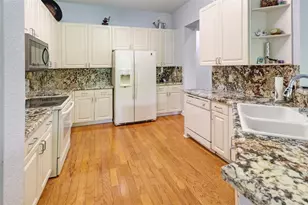 11955 NW 57th Manor, Coral Springs, FL 33076 - Photo 4