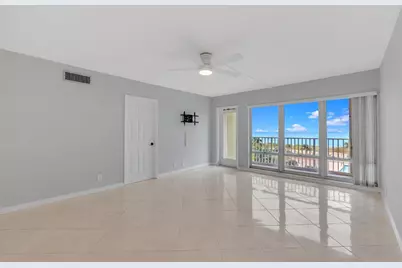 750 N Ocean Boulevard #408, Pompano Beach, FL 33062 - Photo 10