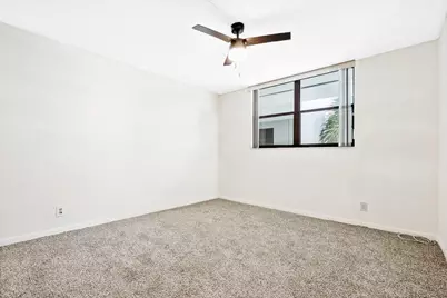 2707 NE 14th Street Causeway #305, Pompano Beach, FL 33062 - Photo 12