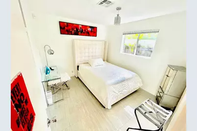 20515 Highland Lakes Boulevard, Miami, FL 33179 - Photo 18