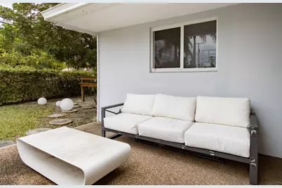 20515 Highland Lakes Boulevard, Miami, FL 33179 - Photo 4