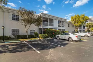 6309 Bay Club Dr, Fort Lauderdale, FL 33308 - Photo 2