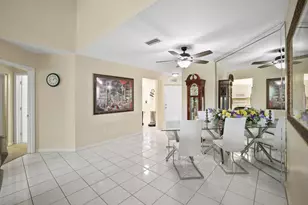 4161 Coral Tree Cir, Coconut Creek, FL 33073 - Photo 8