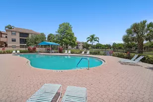 4161 Coral Tree Cir, Coconut Creek, FL 33073 - Photo 32