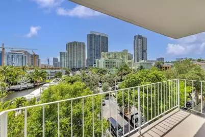 800 SE 4 Street #405, Fort Lauderdale, FL 33301 - Photo 18