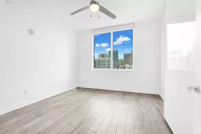 315 NE 3rd Avenue #805, Fort Lauderdale, FL 33301 - Photo 18