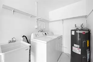 7005 NW 11th St, Margate, FL 33063 - Photo 20