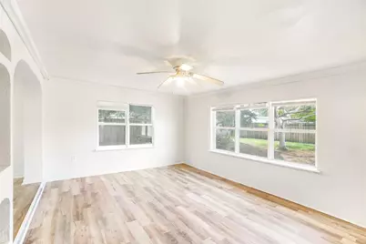 140 SE Serenata Court, Port Saint Lucie, FL 34983 - Photo 16