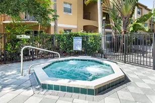 761 N Pine Island Rd, Plantation, FL 33324 - Photo 26