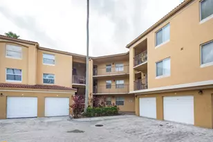 761 N Pine Island Rd, Plantation, FL 33324 - Photo 2