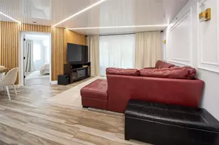 761 N Pine Island Rd, Plantation, FL 33324 - Photo 10