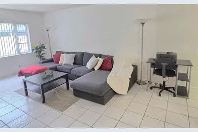 2230 NE 56th Place #208, Fort Lauderdale, FL 33308 - Photo 6