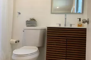 801 SW 10th St, Fort Lauderdale, FL 33315 - Photo 32