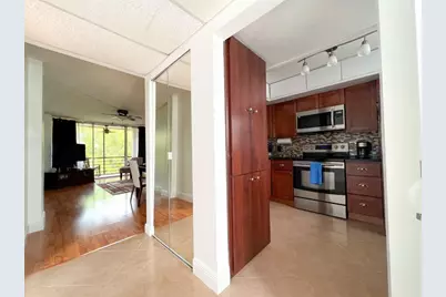 113 Royal Park Drive #3A, Fort Lauderdale, FL 33309 - Photo 12