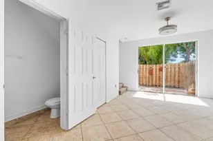 8244 Prestige Commons Dr, Tamarac, FL 33321 - Photo 10