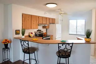 2112 S Cypress Bend Dr, Pompano Beach, FL 33069 - Photo 2