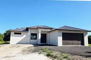 421 Bald Cypress, Clewiston, FL 33440 - Photo 2