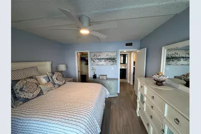 95 N Birch Road #402, Fort Lauderdale, FL 33304 - Photo 8