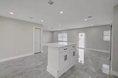 520 SW 13th Place, Deerfield Beach, FL 33441 - Photo 14