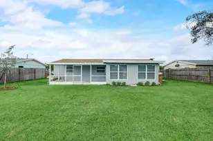 520 SW 13th Pl, Deerfield Beach, FL 33441 - Photo 32