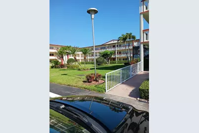 117 Brighton C #117, Boca Raton, FL 33434 - Photo 4