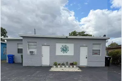 439-441 NW 18th Avenue, Fort Lauderdale, FL 33311 - Photo 1
