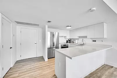 2301 Collins Avenue #838, Miami Beach, FL 33139 - Photo 8