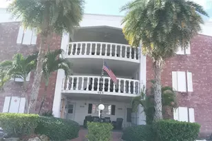 465 Paradise Isle Blvd, Hallandale Beach, FL 33009 - Photo 22