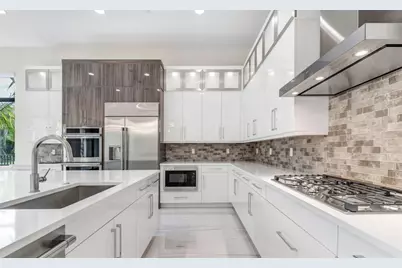 9280 Coral Isles Circle, West Palm Beach, FL 33412 - Photo 10