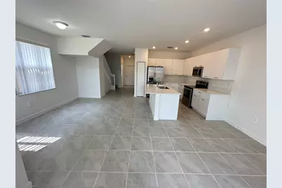 2437 NW 131st Circle, Miami, FL 33167 - Photo 2