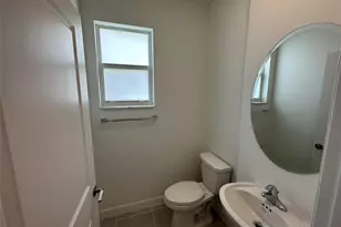 2437 NW 131st Cir, Miami, FL 33167 - Photo 6