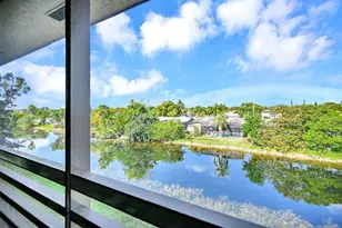 10442 Sunrise Lakes Blvd, Sunrise, FL 33322 - Photo 26