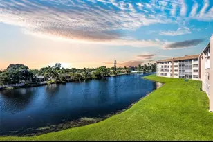 10442 Sunrise Lakes Blvd, Sunrise, FL 33322 - Photo 28