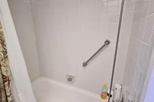 10442 Sunrise Lakes Blvd, Sunrise, FL 33322 - Photo 16