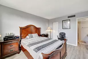 5860 NW 64th Ave, Tamarac, FL 33319 - Photo 12