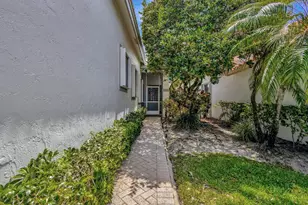 11917 Fountainside Cir, Boynton Beach, FL 33437 - Photo 46