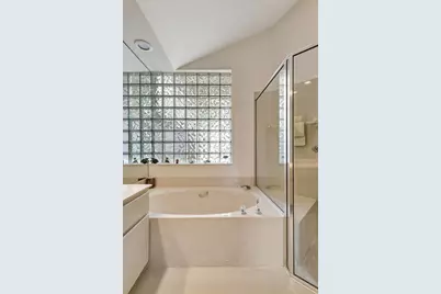 11917 Fountainside Circle, Boynton Beach, FL 33437 - Photo 20