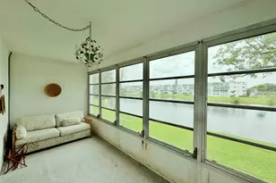 2029 Cambridge B, Deerfield Beach, FL 33442 - Photo 8