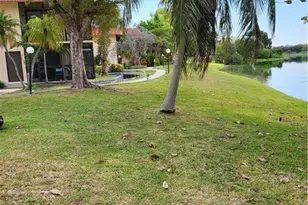 780 NE 199th St Unit #E 101, Miami, FL 33179 - Photo 32