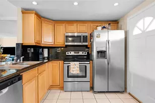 3725 NE 169th St, North Miami Beach, FL 33160 - Photo 2