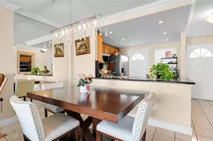 3725 NE 169th St, North Miami Beach, FL 33160 - Photo 22